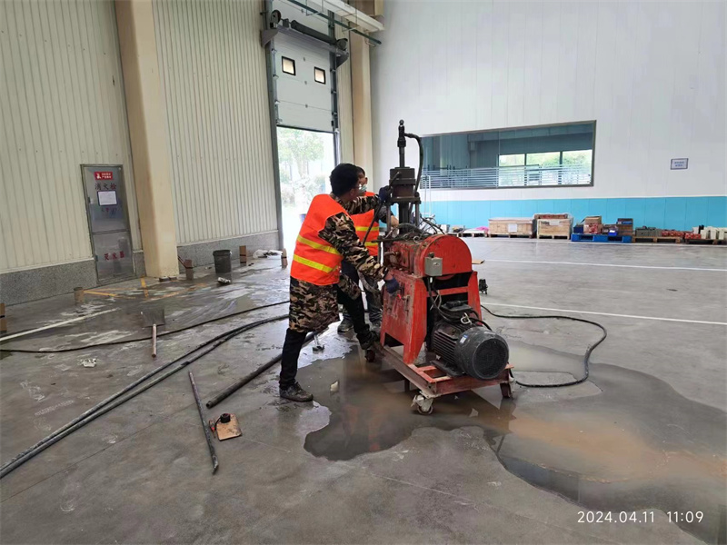 盐都厂房地面下沉塌陷注浆加固施工